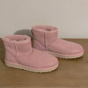 Pink Uggs with a cheetah shimmer